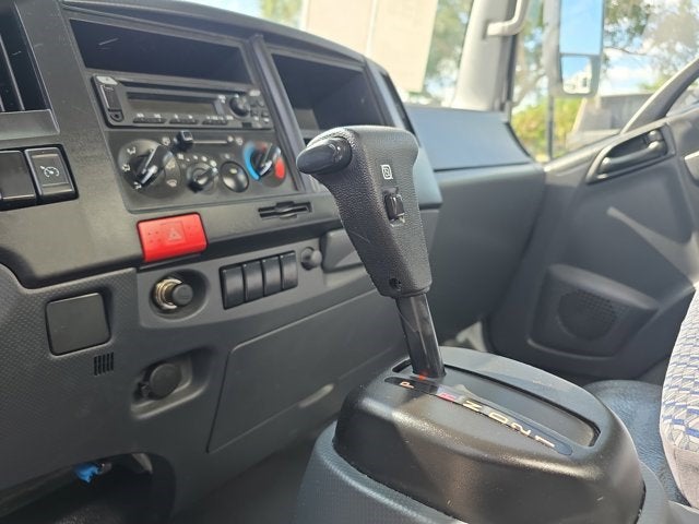 2023 ISUZU NRR Base