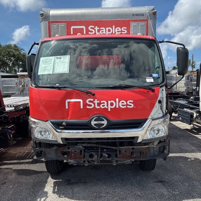 2018 HINO 195 18ft Box Truck