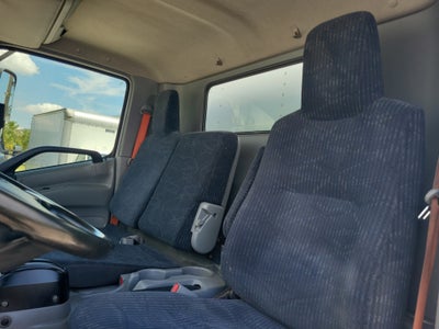 2018 HINO 195 18ft Box Truck
