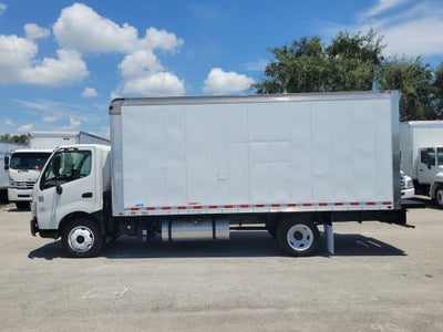 2018 HINO 195 18ft Box Truck