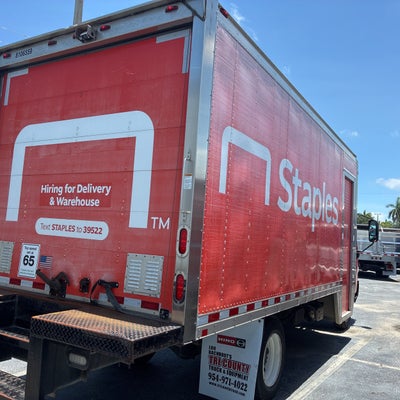 2018 HINO 195 18ft Box Truck