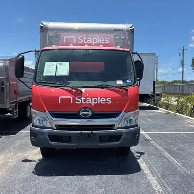 2018 HINO 195 18ft Box Truck