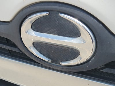 2019 HINO 155 Base