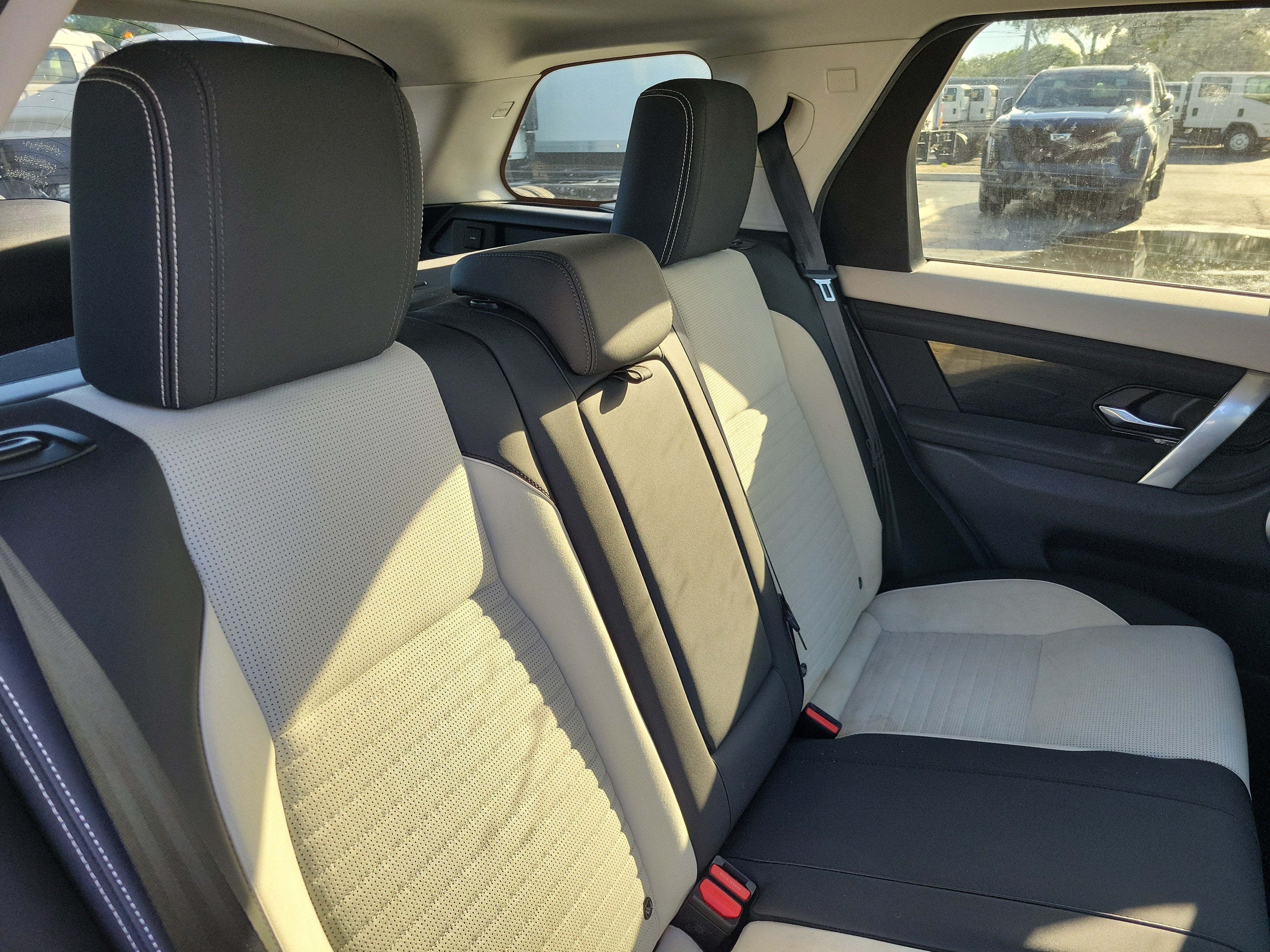 2024 Land Rover Discovery Sport Core S